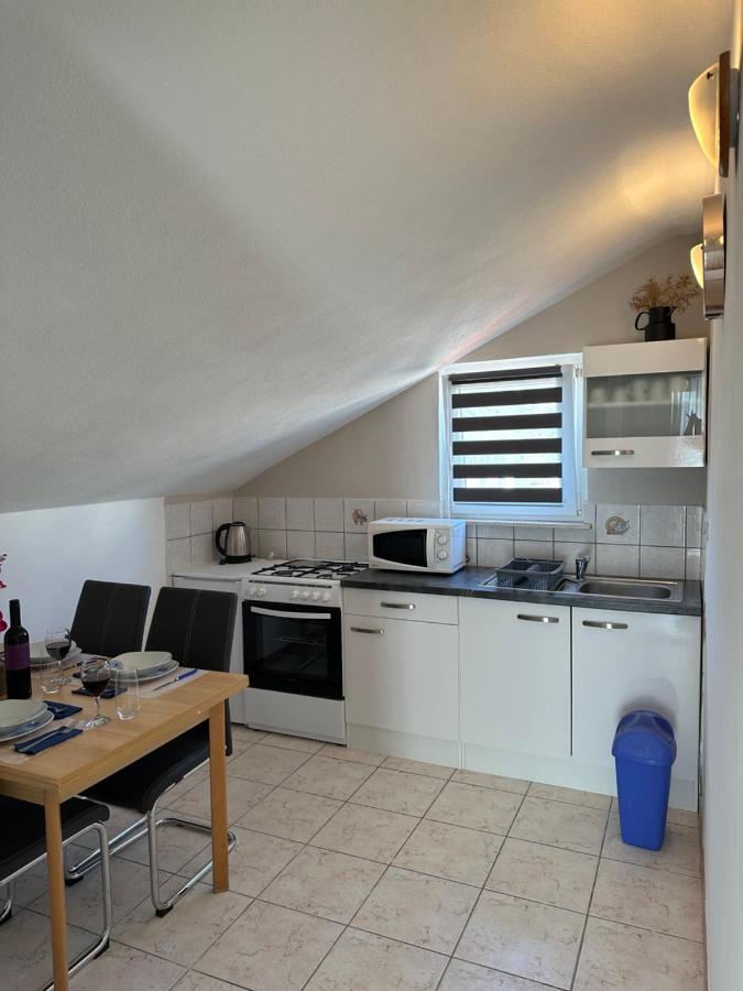 Apartments Kralj Zvonimir Jadranovo Eksteriør billede