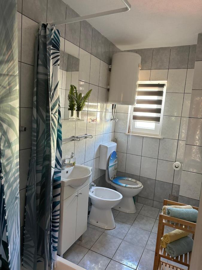 Apartments Kralj Zvonimir Jadranovo Eksteriør billede